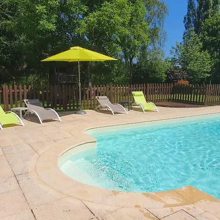 Holiday home Le Grand Domaine Du Rocher Bonnemain