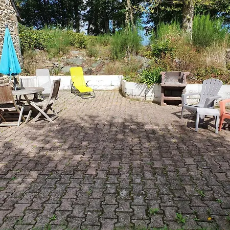 Le Grand Domaine Du Rocher *