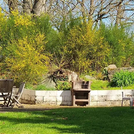Le Grand Domaine Du Rocher Holiday home