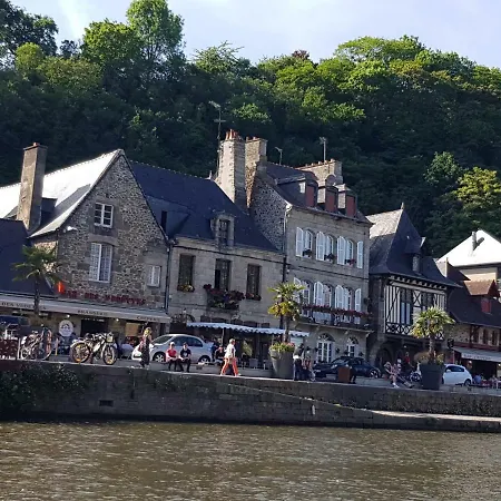 Holiday home Le Grand Domaine Du Rocher *